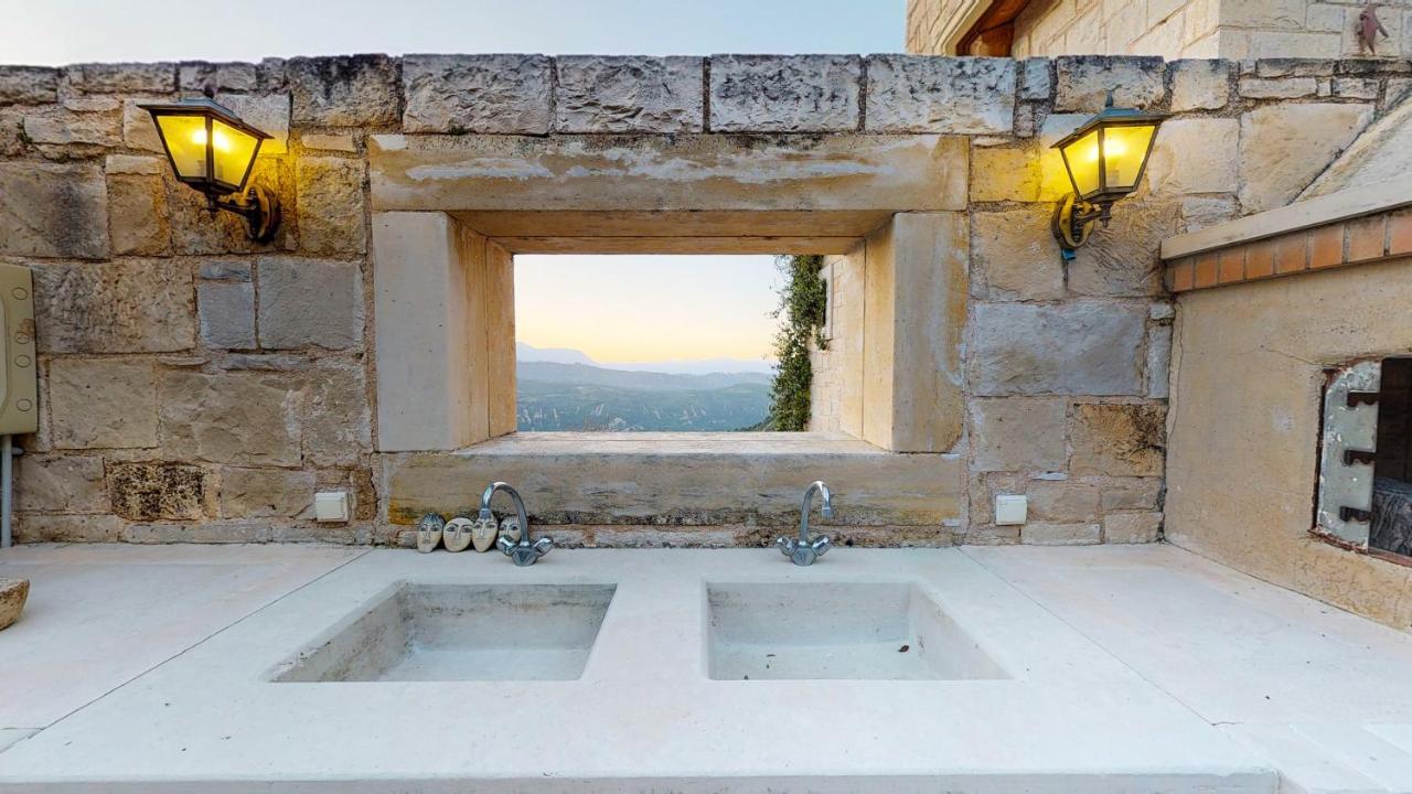 Luxury Villa Allure Dhafnes Екстер'єр фото